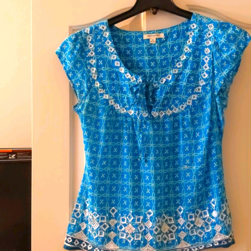 Banana Republic top
